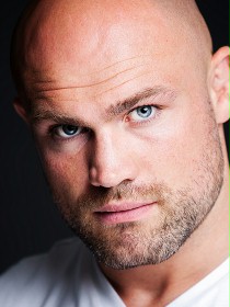 Cathal Pendred / Anton Krupin