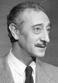 Arnold Moss I