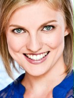 Sheelagh Daly / Dziewczyna Nancy