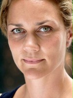 Kristina Bangert / Głowny inspektorka Helga Rauper