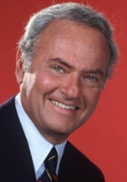 Harvey Korman / Dr Charles Montague