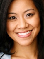 Hong Lei 