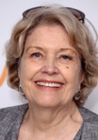 Anne Reid / Muriel Deacon