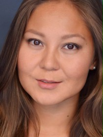 Ozarbayjon ayol katta qalin xorozni soradi Haqiqiy minut va yangi turmush qurganlarning jinsiy aloqasi