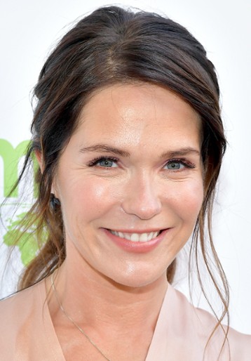 Katie Aselton / 