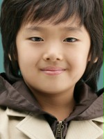 Lee-suk Kang / Młody Hyo-E