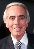 Tom Snyder / 