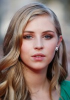Hermione Corfield / Clemsie Lawrence