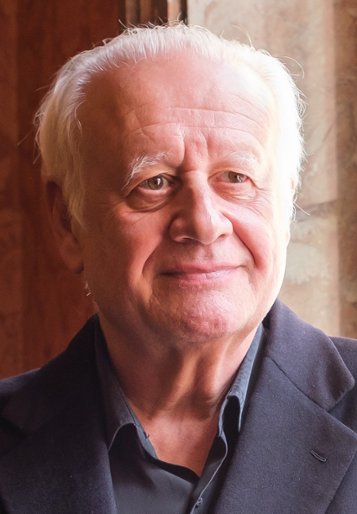 Juan Echanove / Don Bernardo