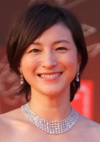 Ryôko Hirosue / Chacha Asai