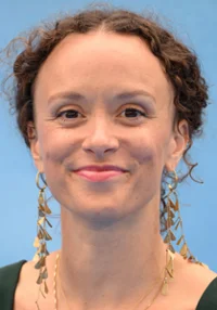 Bella Heesom 