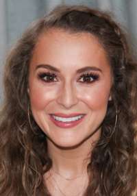 Alexa PenaVega 