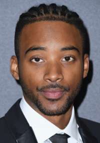 Algee Smith 