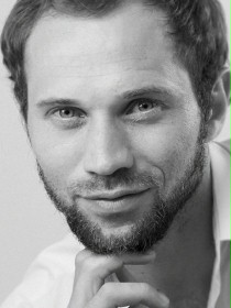 Artem Manuilov / Siergiej