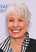 Joyce Bulifant / Klientka