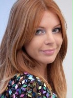 Natalya Podolskaya / Dziewczyna śpiewająca na dworcu