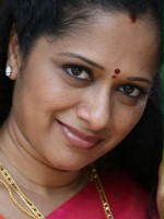 Anitha Chowdary / Żona Shivaji