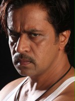 Arjun Sarja / Przyjaciel Kundana