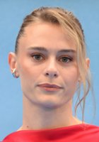 Louisa Binder / Sophia