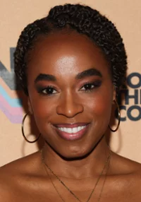 Kristolyn Lloyd 