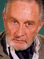 Roy Dotrice / $character.name.name
