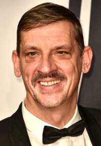 Peter Van den Begin 