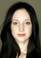 Andrea Riseborough / Tasya Vos