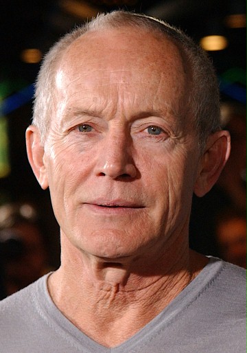 Lance Henriksen / Frank Black