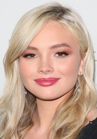 Natalie Alyn Lind