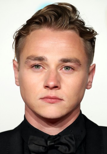 Ben Hardy / Simon