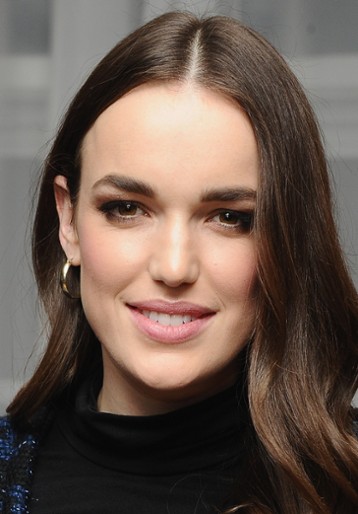 Elizabeth Henstridge / Tara McAllister