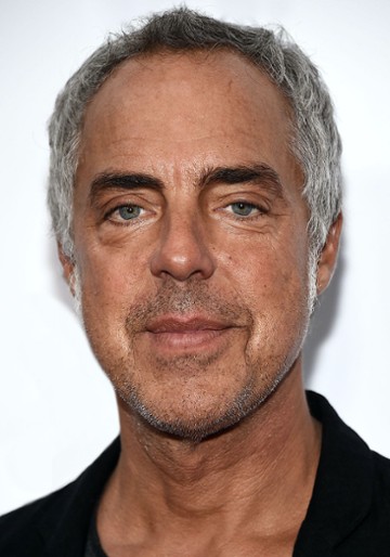 Titus Welliver / Daniel Reese