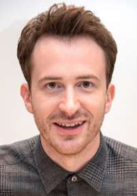 Joseph Mazzello 