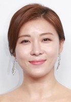 Ji-won Ha / Gang Yeon-heui