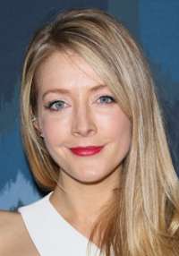 Jennifer Finnigan 