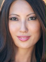Christina Cha 