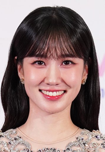 Eun-bin Park / Chae-ni Eun