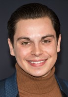 Jake T. Austin / Max Russo