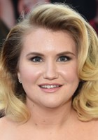 Jillian Bell / Dr Taylor Wood