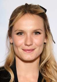 Ana Girardot 