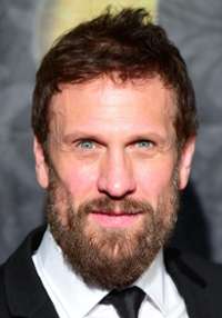 Simon Merrells I