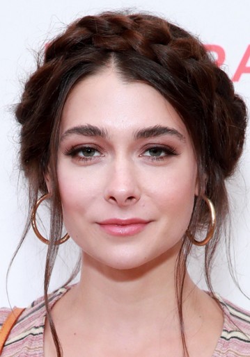 Allison Paige / Ellie Grant