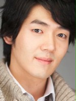 Gyu-won Kyung / Szef Choi
