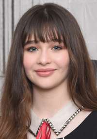 Malina Weissman 