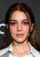 Adelaide Kane / Dr Jules Millin