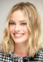 Margot Robbie / Tanya Vanderpoel