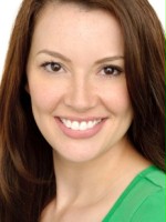 Amy Bursor / Donna