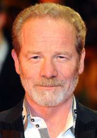 Peter Mullan 