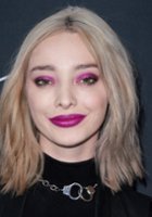 Emma Dumont