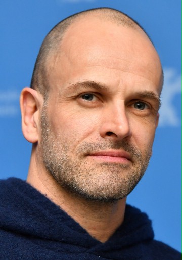 Jonny Lee Miller / John Major